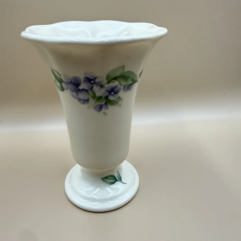 Pfaltzgraff April Footed Vase Ceramic Purple Floral Pattern Cottagecore Vintage